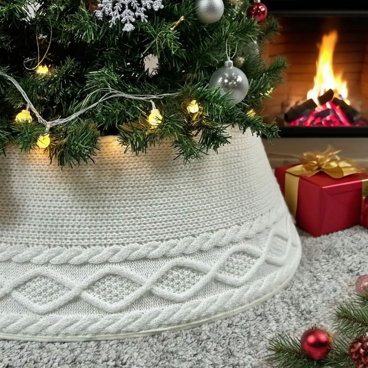 Luxury Knitted Christmas Tree Skirt – Cozy Apron Scene Decoration Base