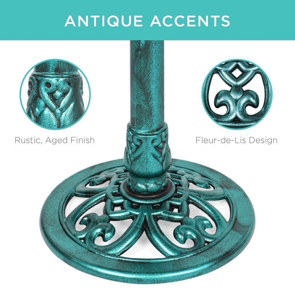 Birdbath for the garden with Fleur-de-Lis decoration