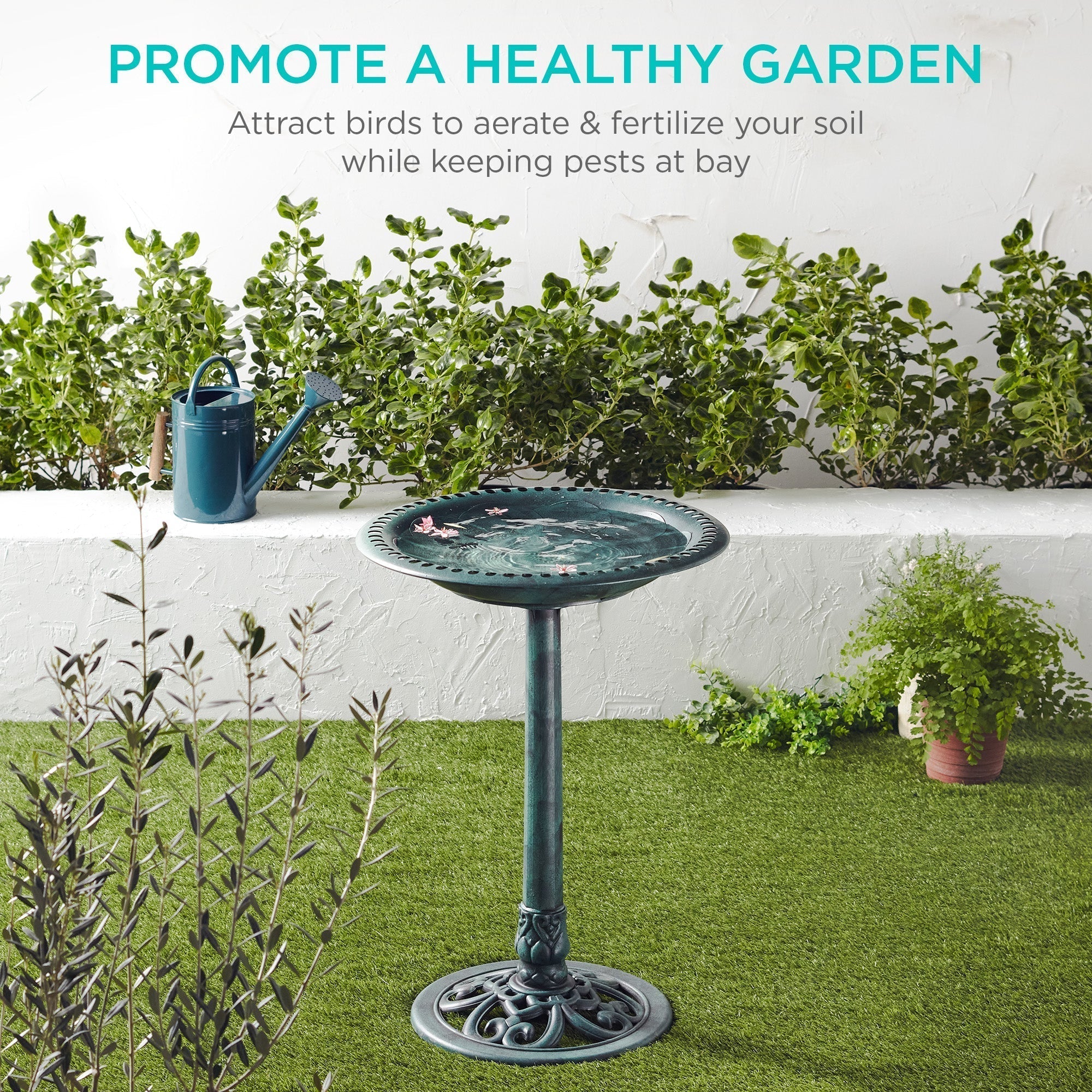 Birdbath for the garden with Fleur-de-Lis decoration