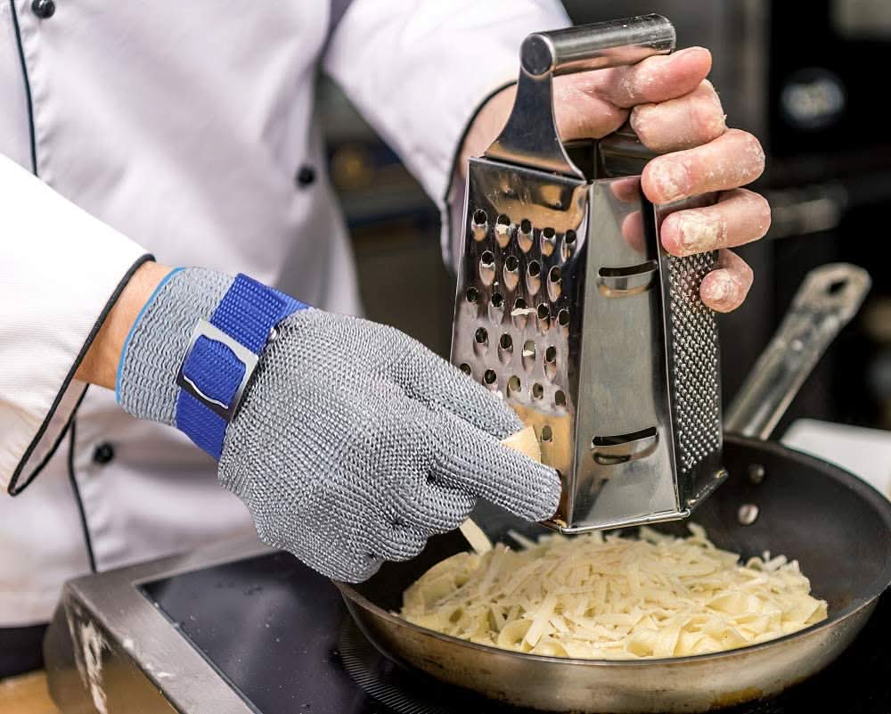 Stainless Steel Safety Gloves with Maximum Cut Resistance