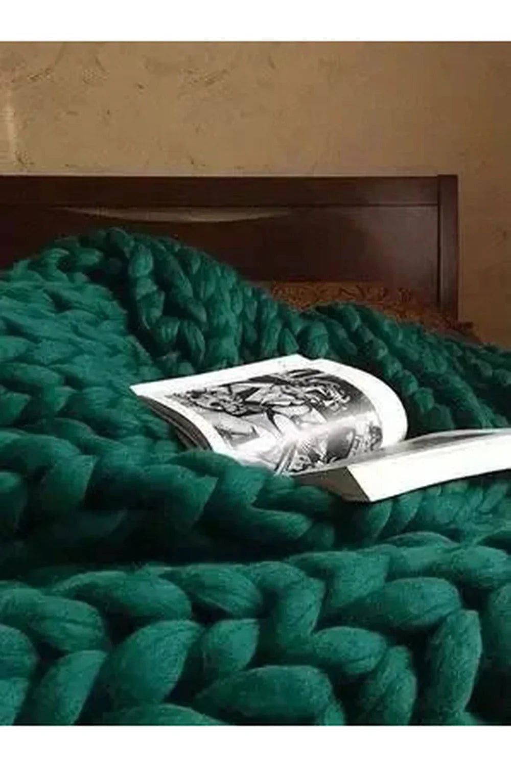 Cozy Knit Chunky Blanket