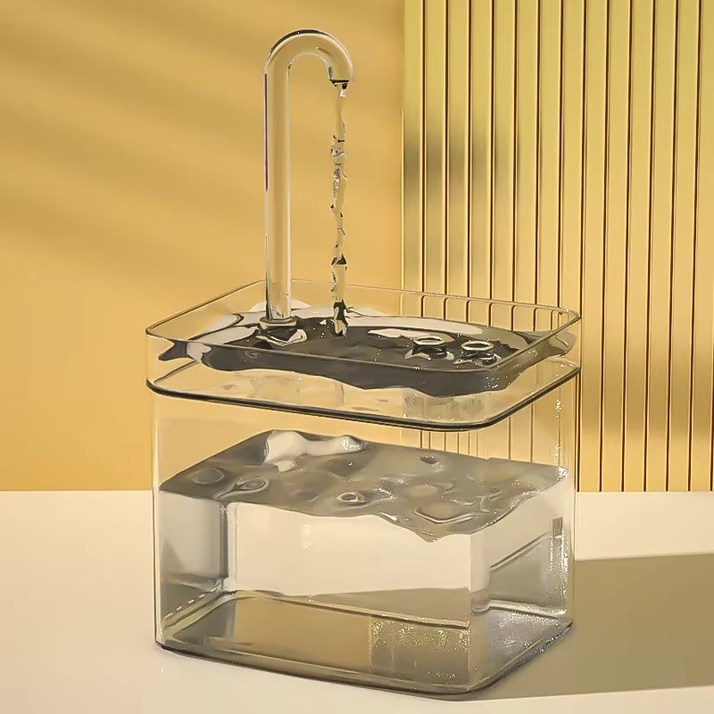 Crystal Clear USB Cat Water Fountain with Advanced Filtration System