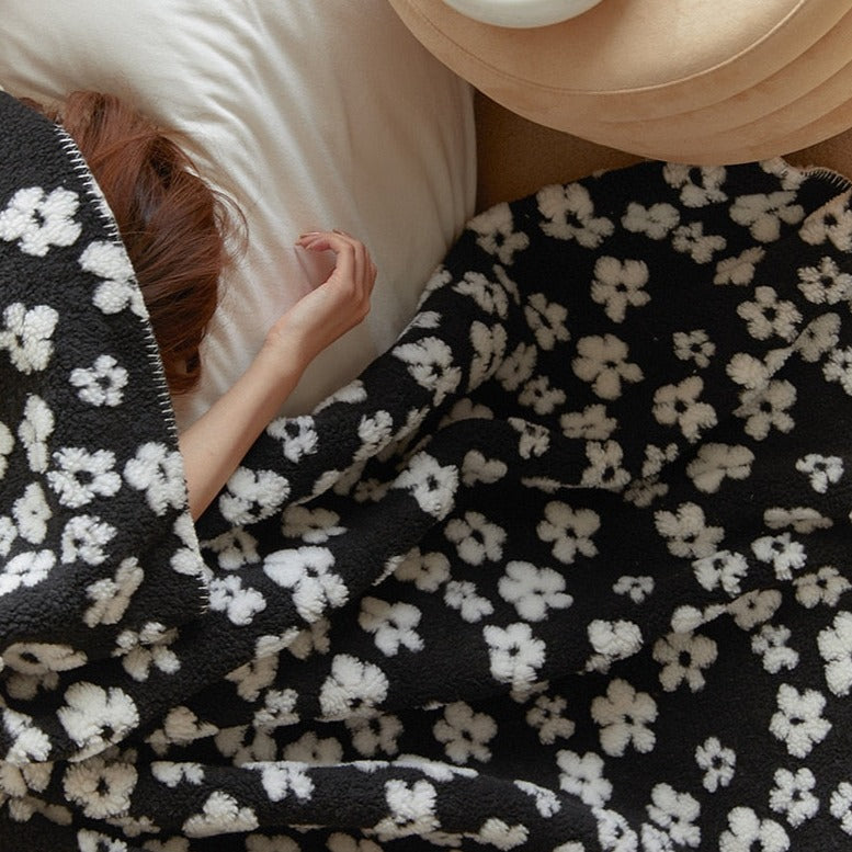 Plain Checkerboard Throw