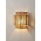 Wall lamp LED with natural brown finish and hemp cord