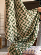 HoundLuxe Vintage Houndstooth Cotton Face Cloth