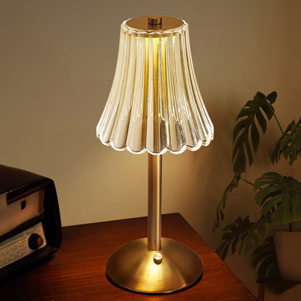 – Gold crystal table lamp