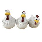 Playful Chicken Wire Decor: Playful Garden Yard Art