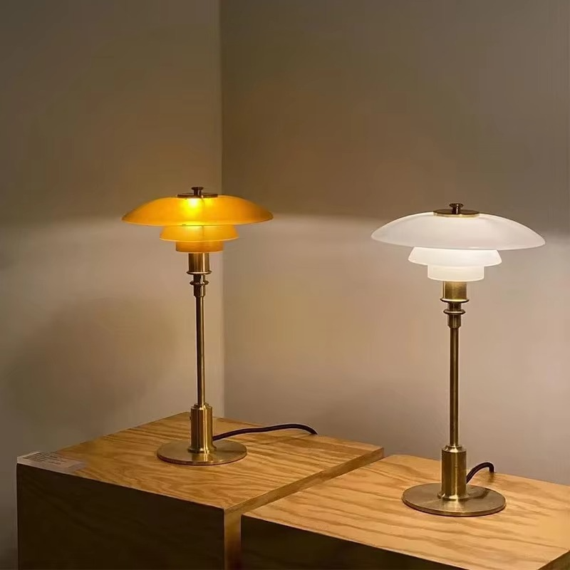 Danish designer lamp - Dimmable table lamp