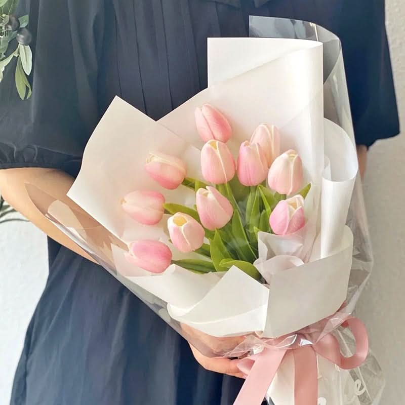 Artificial Tulip Bouquet with Realistic Lifelike Flowers