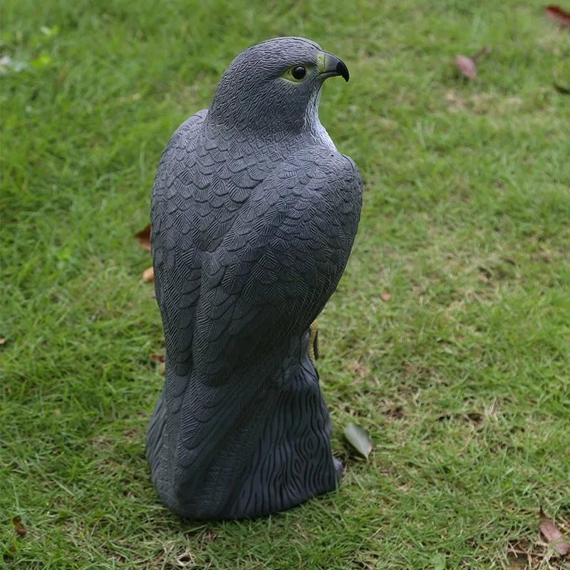 Falcono BirdGuard Bird Scare Bird of Prey Decorative Figure | Realistic Eagle Decoy Made of Plastic | For Garden & Balcony
