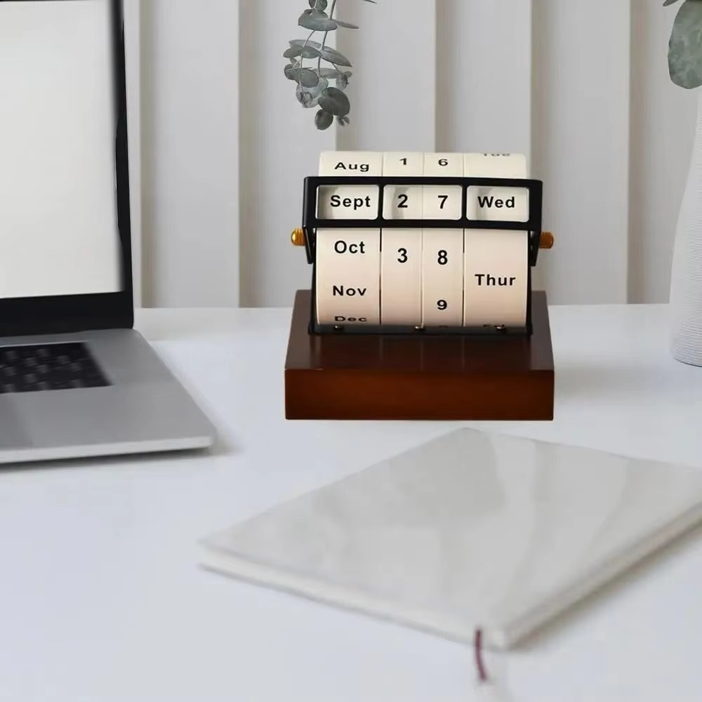 Vintage Wooden Perpetual Flip Calendar – Reusable Rotary Countdown Desk Display