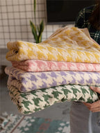 HoundLuxe Vintage Houndstooth Cotton Face Cloth