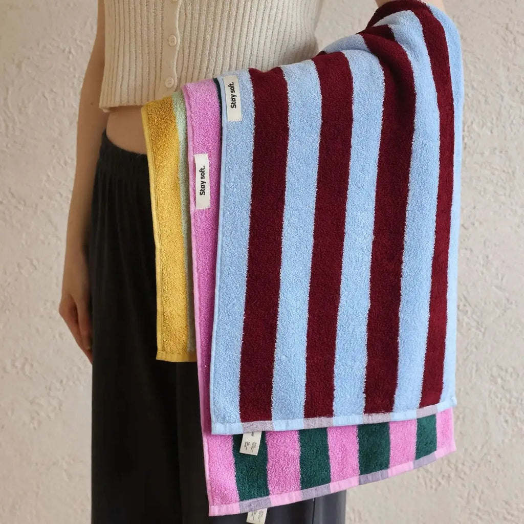 Retro Striped Pure Cotton Towels – Soft & Absorbent