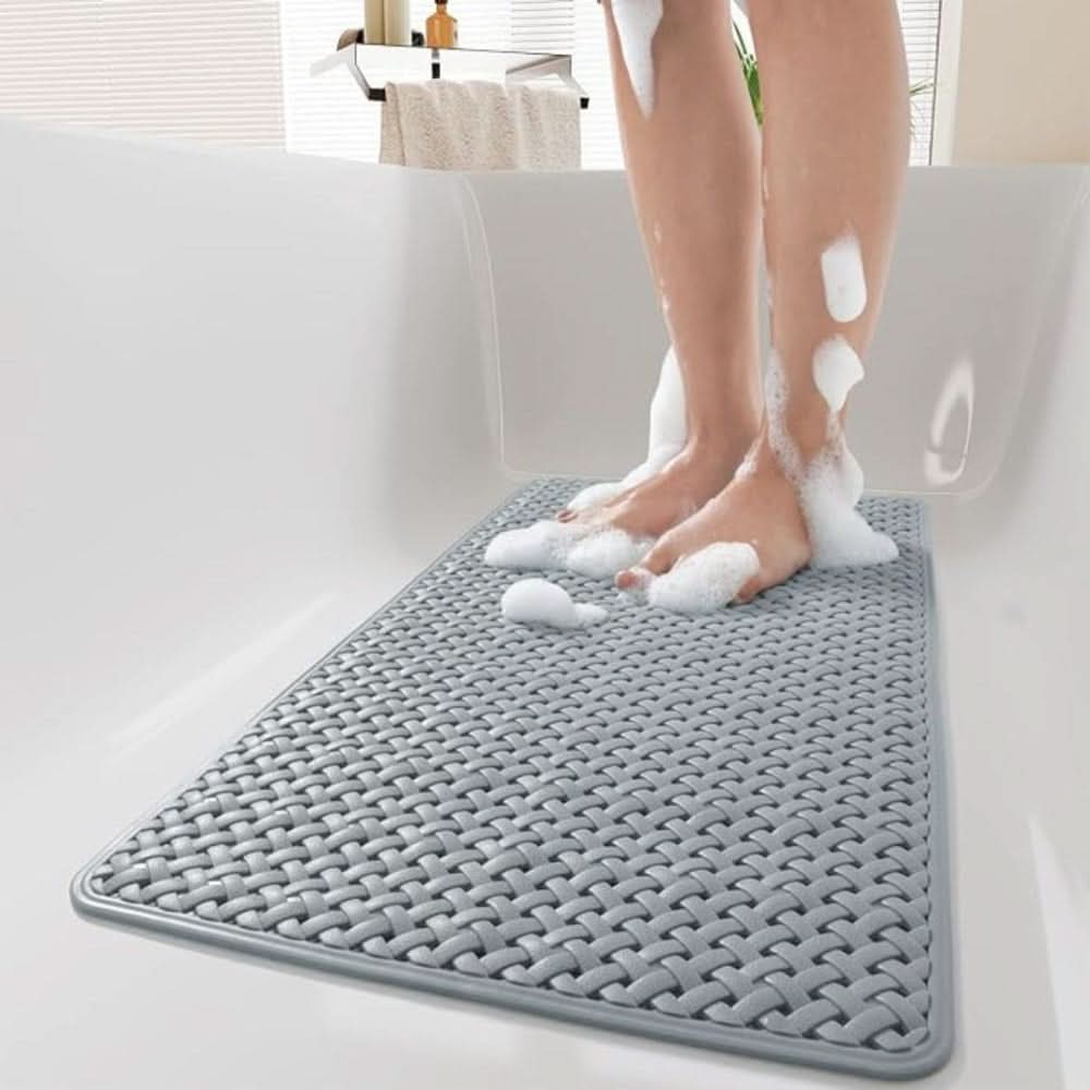 Non-slip shower mat with suction cups