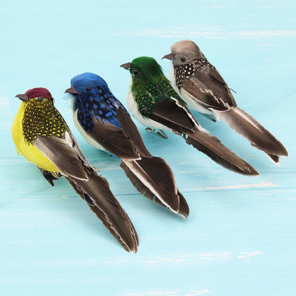 Lifelike feathered birds for outdoor decoration
