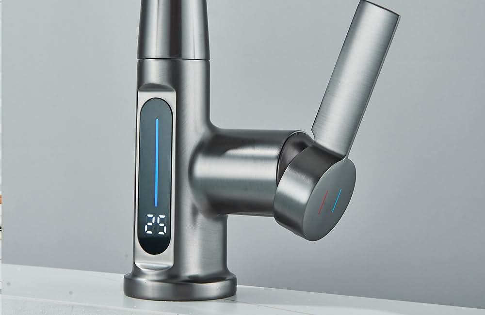 LUXOR - Modern digital washbasin tap