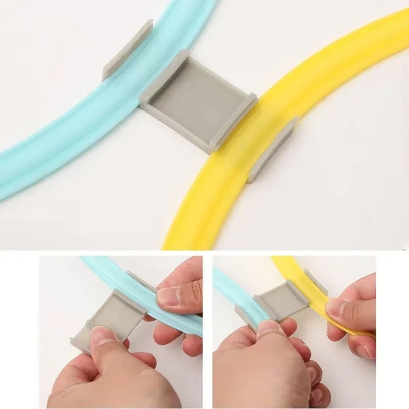 Outdoor Agility Training Ring Set – 11in or 15in Checkered Connectors for Speed, Balance, and Fun