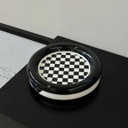 Monochrome Chubby Plates