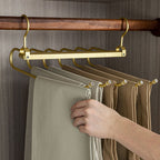 Space-saving trouser hangers from Gardudu made of aluminum