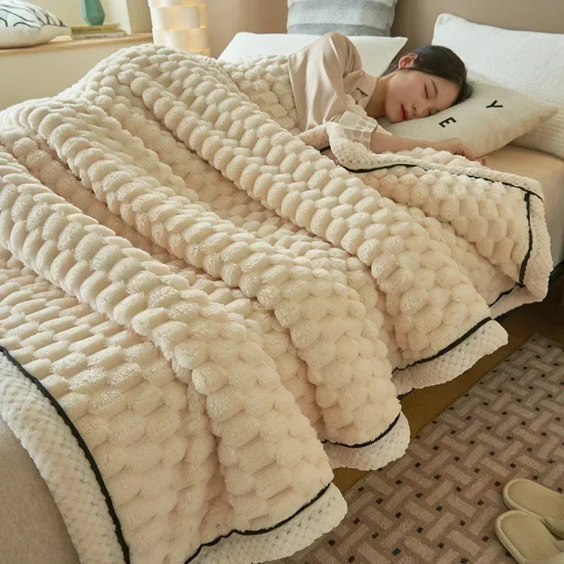 Velutura Plush Blanket made of Turtle Velour | Fluffy & Warm | For Bed, Sofa & Travel | Anti-Pilling | Various Sizes & Colors
