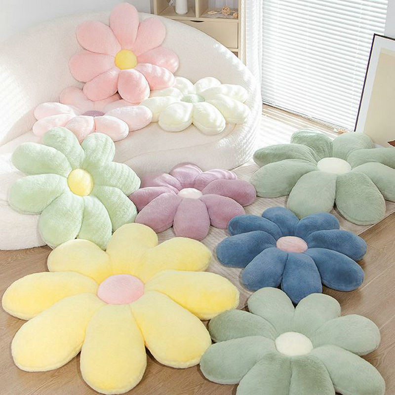 Fluffy Daisy Cushion - Pastel