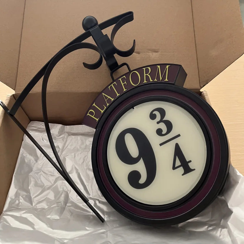 Harry Potter 9 3/4 Figure Nightstand Lamp LED Magical Wall Lamps Platform Hogwarts 3D Lamp Harry's Room Decoration Kids Birthday Gift