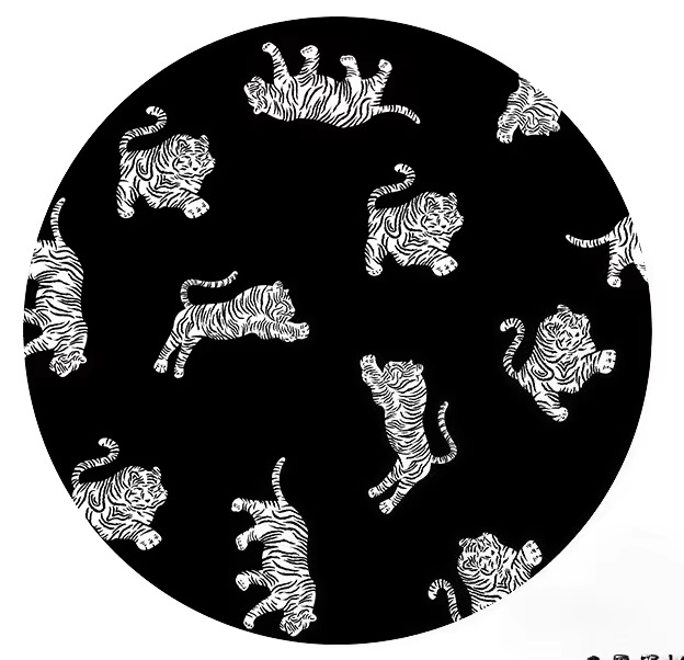 Plush Round Leopard Pattern Area Rug – Soft Thickened Floor Mat for Bedroom or Living Room