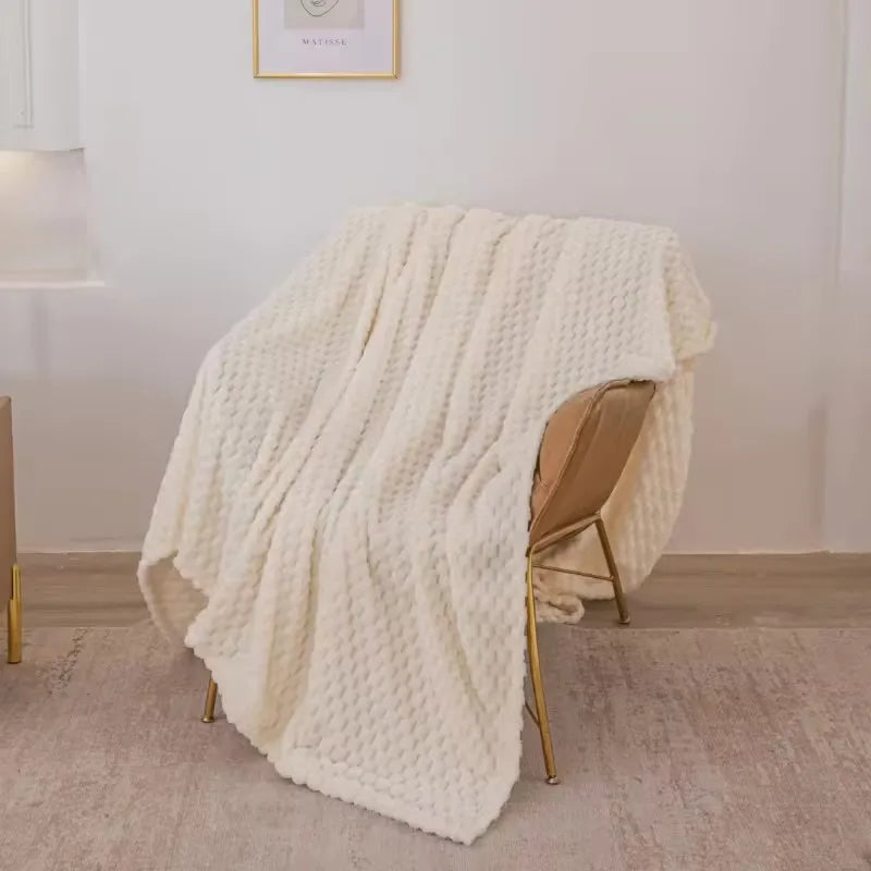 Checked Soft Velvet Blanket Warm Cozy Throw for Couch and Bed