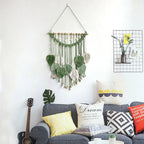 Blatt Macrame Wall Hanging
