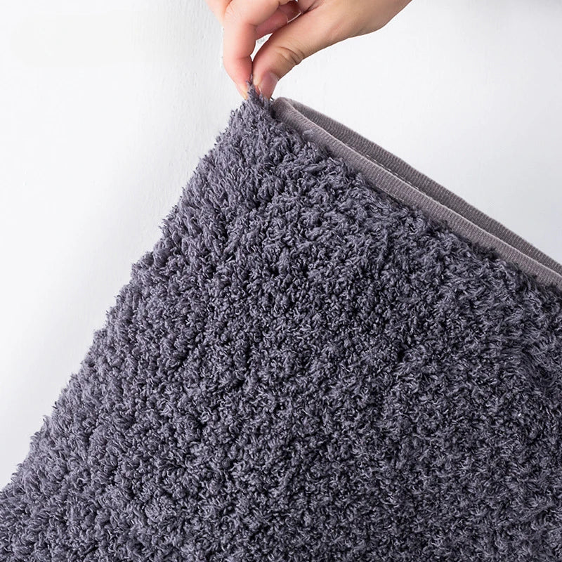 Softura | Fluffy Bath Mat | Absorbent & Nonslip