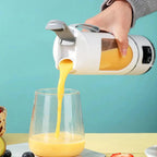 Portable juicer for fresh juices on the go and at home