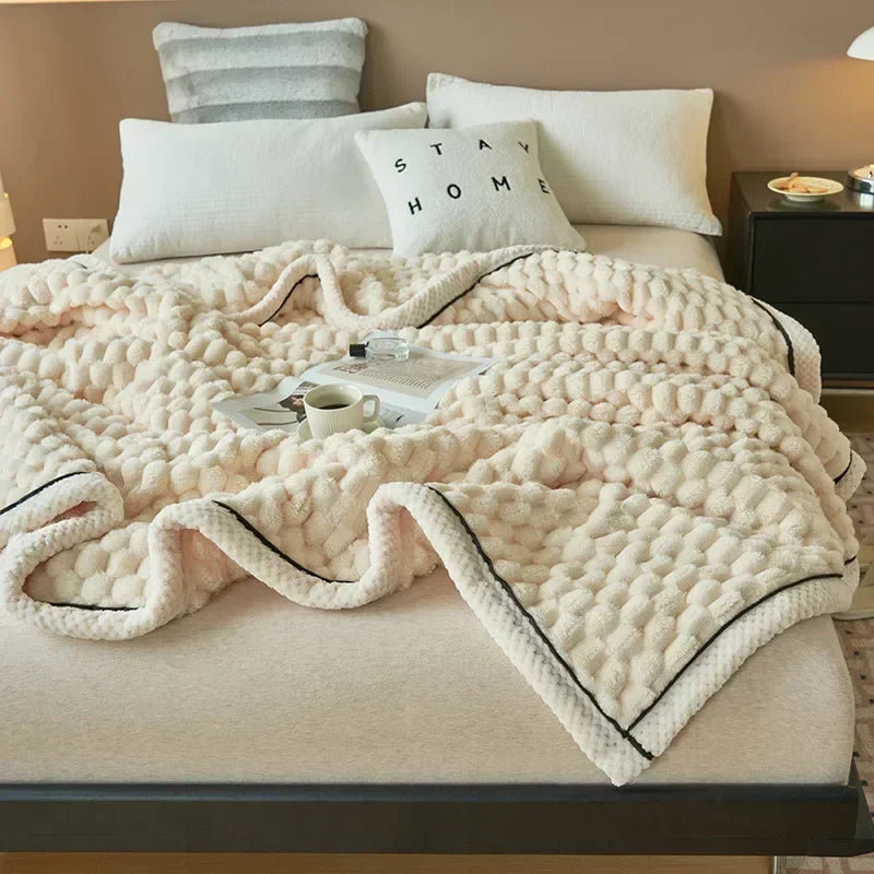 Velutura Plush Blanket made of Turtle Velour | Fluffy & Warm | For Bed, Sofa & Travel | Anti-Pilling | Various Sizes & Colors
