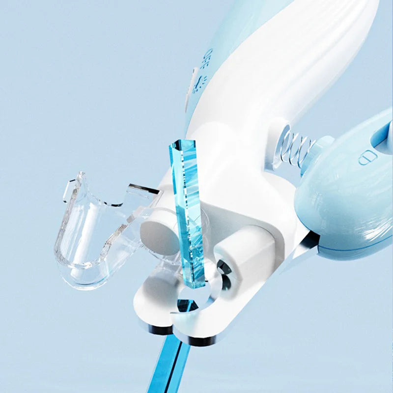 Claw cutter with LED light & safety lock
