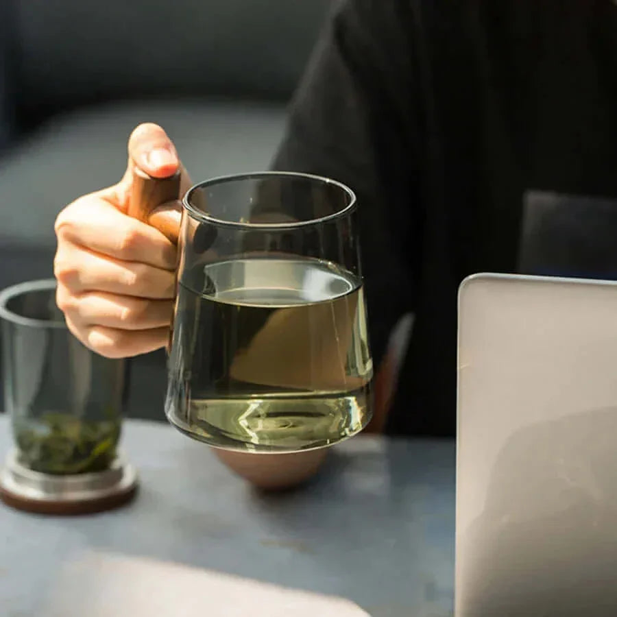 Ultramodern Glass Tea Cup with Filter and Lid