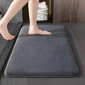 Absorbent Non-Slip Bath Mat made of Coral Velvet for the Bathroom