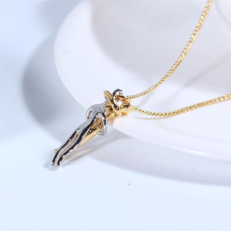 Hug Love - Sweet Love Necklace | Show your loved one how much you need them!