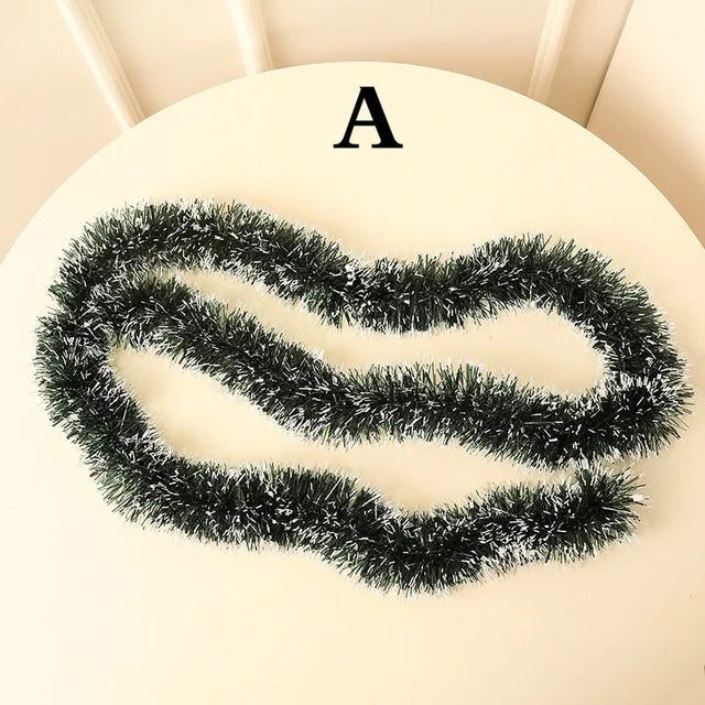 Christmas garland – Snow-flocked decor for indoor and outdoor decoration