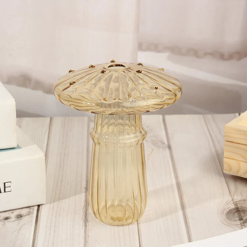 Glass Flora Mushroom Vase made of Colored Glass | Creative Design for Hydroponics & Decor | Hand Polished & Transparent | 12×10 cm