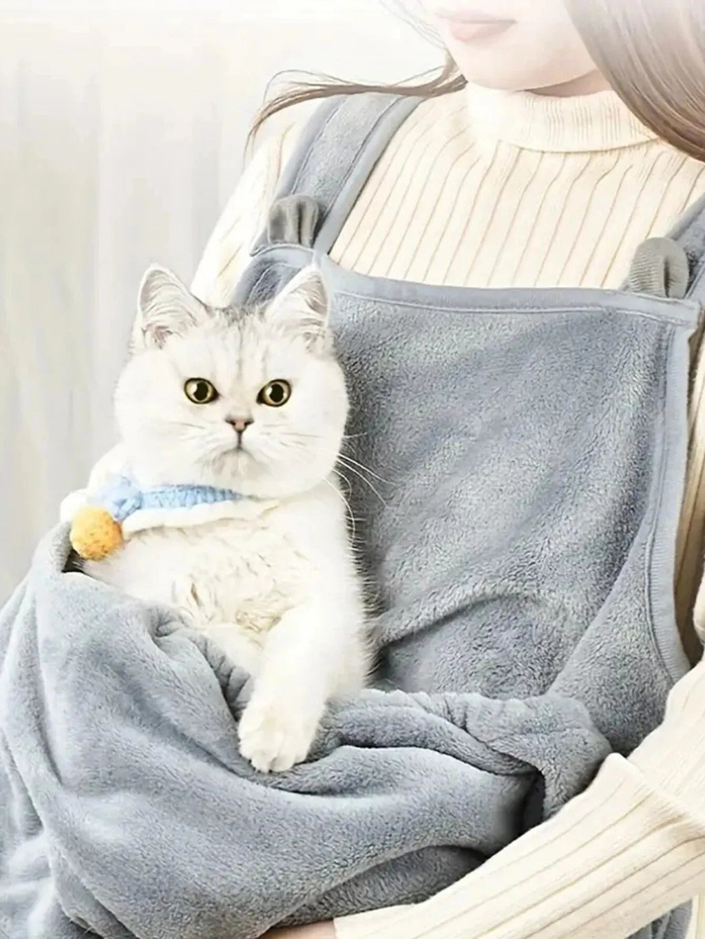 Cat carrier bag with storage bag