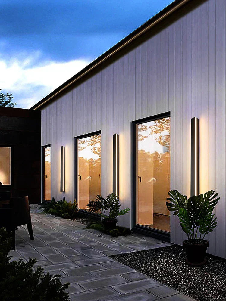 NeroEdge SleekLine Waterproof LED Wall Light – Modern Outdoor Lamp in Black