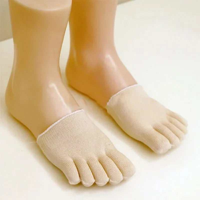 Invisible foot cushions for comfort in every shoe