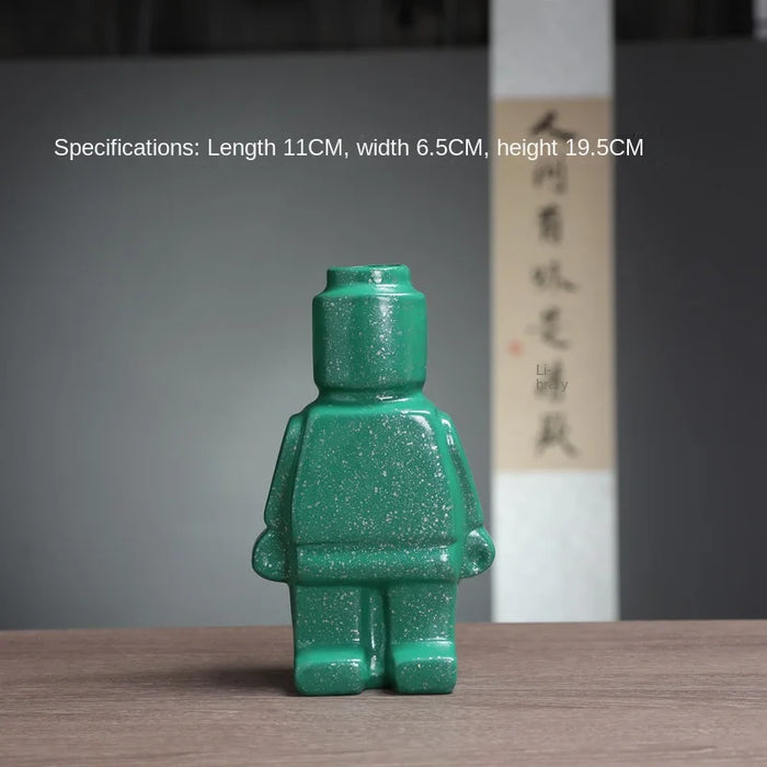 Innovative Robot Vase - Unique Eye-Catcher for Home Decoration