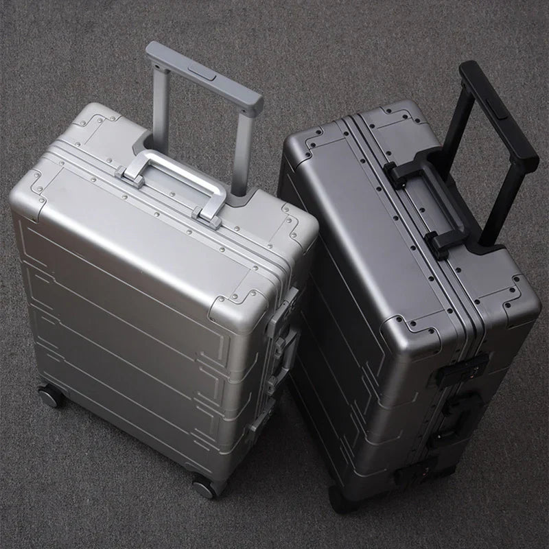 Aluminum Hardshell Suitcase – Pristina