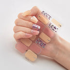 GlitzNail – Festive Christmas Nails Quick, Complete Without Salon