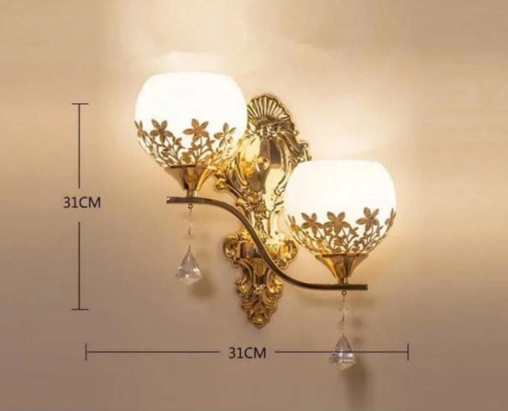 LuxeGlow - Gold LED Wall Lamp for Mood Lighting