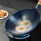 Effortless frying pans