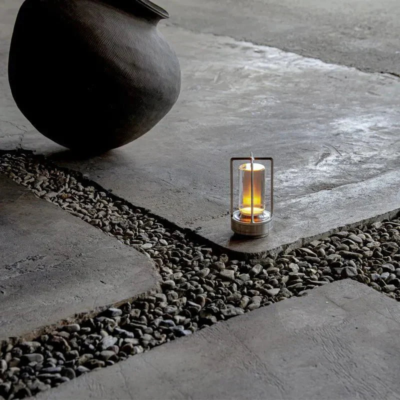 Retro Lamp - Illuminate with elegance - Timeless style