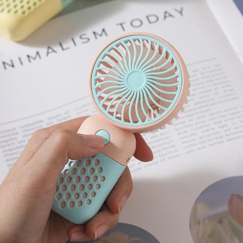 BriseBär Mini Hand Fan | Portable & Rechargeable | Quiet & Fragrance Function | Pastel Colors