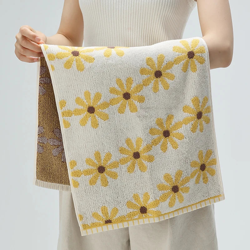 Daisy Towel