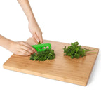 Green Quick Herb Remover for Vegetables | 4-in-1 Stripper for Parsley, Cilantro & Co. | Handy Kitchen Assistant made of ABS Plastic